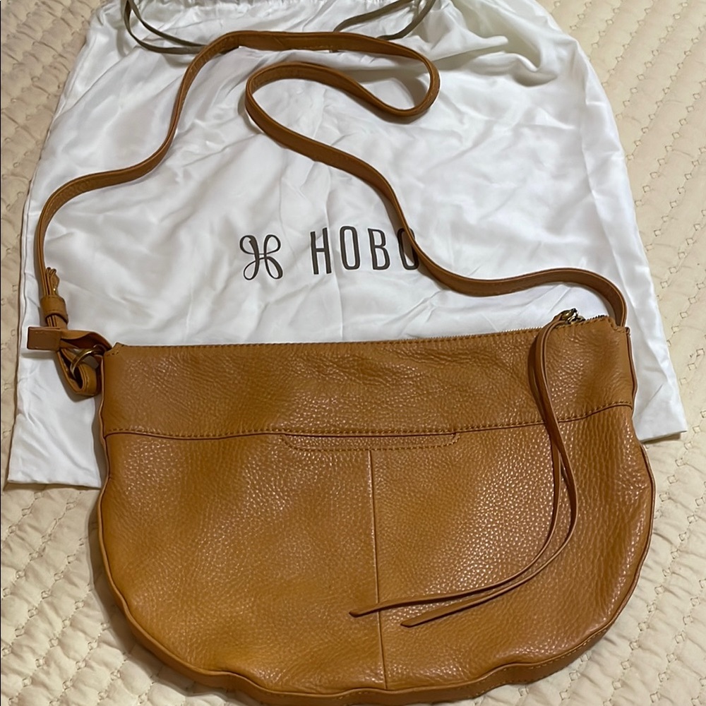 HOBO Tan Leather Hobo Bag with Crescent Shape